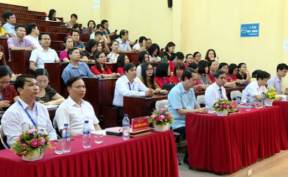 Bế giảng lớp bồi dưỡng tiếng Anh cho c&aacute;n bộ, c&ocirc;ng chức, vi&ecirc;n chức tỉnh Ninh B&igrave;nh kh&oacute;a II