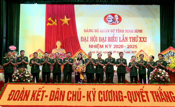 Bế mạc Đại hội đại biểu Đảng bộ Qu&acirc;n sự tỉnh lần thứ XXI