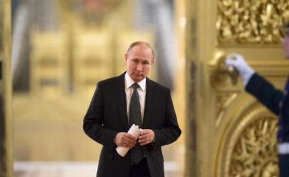 Bỏ phiếu Hiến ph&aacute;p sửa đổi l&agrave; trưng cầu &yacute; d&acirc;n về niềm tin với &ocirc;ng Putin