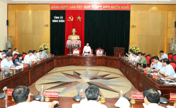 Đo&agrave;n c&ocirc;ng t&aacute;c của Bộ Ngoại giao l&agrave;m việc với Ban Thường vụ Tỉnh ủy