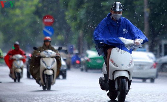 Dự b&aacute;o thời tiết h&ocirc;m nay: Miền Bắc c&oacute; mưa lớn, nhiệt độ giảm