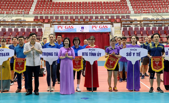 Giải Cầu l&ocirc;ng Ng&agrave;nh Tuy&ecirc;n gi&aacute;o tỉnh Ninh B&igrave;nh năm 2020