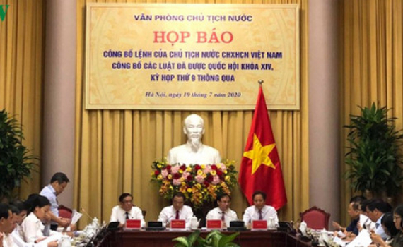 Văn ph&ograve;ng Chủ tịch nước c&ocirc;ng bố 10 luật c&oacute; hiệu lực từ năm 2021