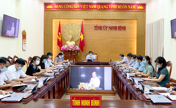 Hội nghị b&aacute;o c&aacute;o vi&ecirc;n to&agrave;n quốc th&aacute;ng 7