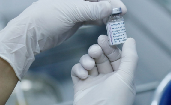 Một số địa phương của Trung Quốc bắt đầu ti&ecirc;m vaccine cho trẻ từ 12-17 tuổi 