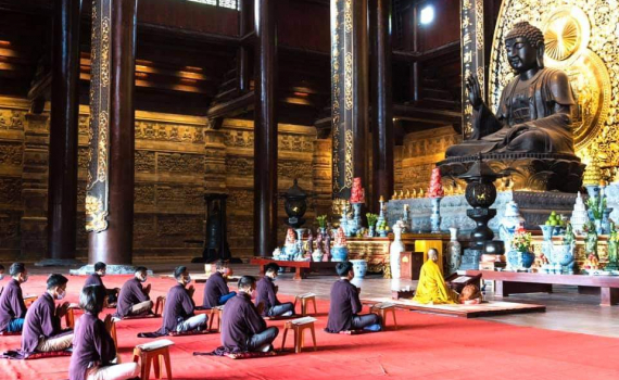 Ninh B&igrave;nh: Tạm dừng mọi sinh hoạt t&ocirc;n gi&aacute;o tập trung từ 0h00 ng&agrave;y 30/7