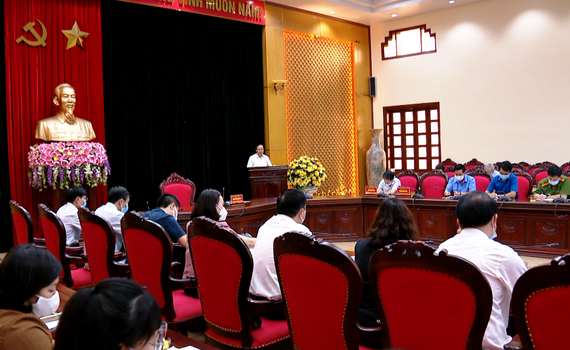 Sơ kết việc thực hiện quy chế d&acirc;n chủ ở cơ sở v&agrave; phong tr&agrave;o thi đua "D&acirc;n vận kh&eacute;o"