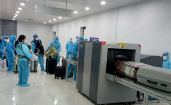 Th&ocirc;ng b&aacute;o khẩn về chuyến bay li&ecirc;n quan đến bệnh nh&acirc;n mắc Covid-19 