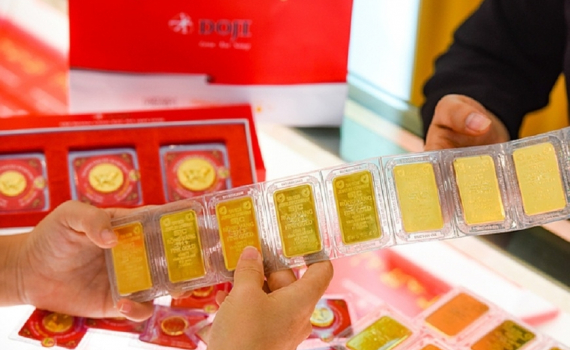 Gi&aacute; v&agrave;ng h&ocirc;m nay 21-7: Gi&aacute; v&agrave;ng biến động kh&oacute; lường