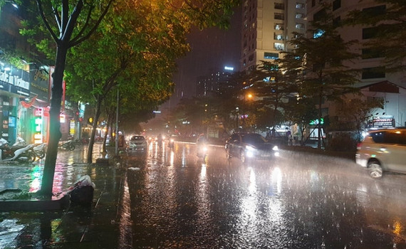 Thời tiết ng&agrave;y 6-7: Nhiều khu vực tr&ecirc;n c&aacute;c nước c&oacute; mưa d&ocirc;ng rải r&aacute;c