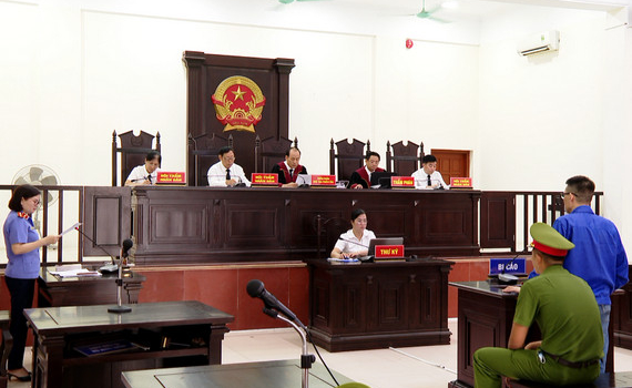 Lĩnh &aacute;n tử h&igrave;nh v&igrave; vận chuyển thu&ecirc; 1,5 kg ma t&uacute;y