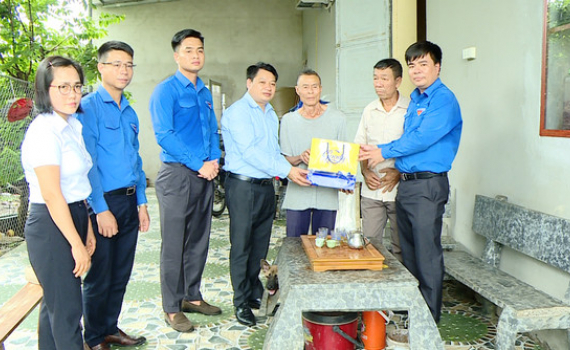 Tuổi trẻ Nho Quan tri &acirc;n người c&oacute; c&ocirc;ng với c&aacute;ch mạng