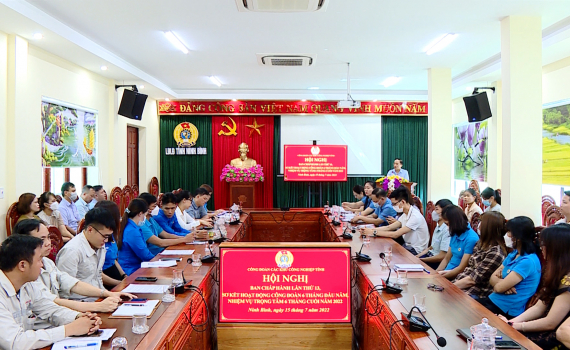 C&ocirc;ng đo&agrave;n c&aacute;c khu c&ocirc;ng nghiệp tỉnh triển khai nhiệm vụ 6 th&aacute;ng cuối năm