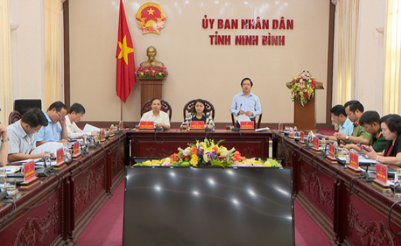 UBND tỉnh b&agrave;n c&aacute;c giải ph&aacute;p th&uacute;c đẩy tăng trưởng kinh tế của tỉnh 6 th&aacute;ng cuối năm 2022