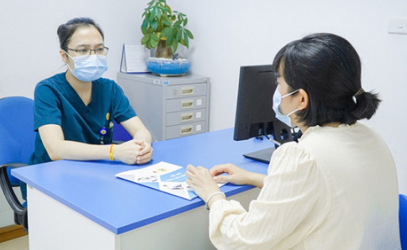 Bệnh nh&acirc;n mắc c&uacute;m A gia tăng mạnh