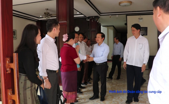 Đồng ch&iacute; Chủ tịch UBND tỉnh kết th&uacute;c tốt đẹp chuyến thăm L&agrave;o