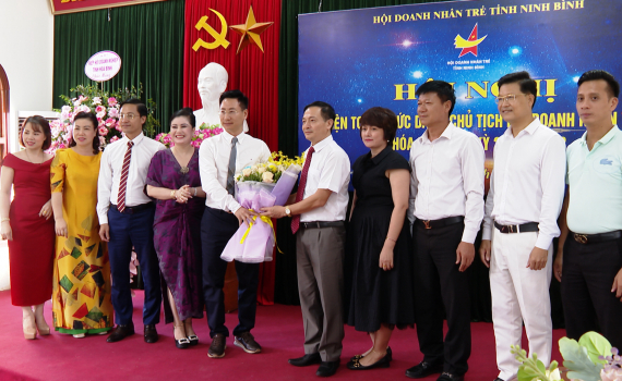Hội Doanh nh&acirc;n trẻ tỉnh kiện to&agrave;n chức danh Chủ tịch Hội