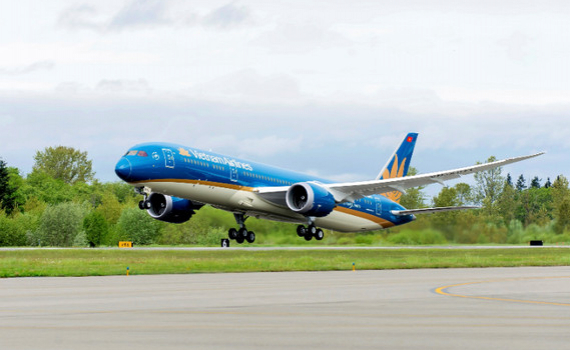 Vietnam Airlines si&ecirc;u ưu đ&atilde;i cho kh&aacute;ch mua v&eacute; quốc tế v&agrave; nội địa