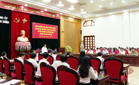 Gi&aacute;m đốc Học viện Ch&iacute;nh trị Quốc gia Hồ Ch&iacute; Minh l&agrave;m việc với Tỉnh ủy Ninh B&igrave;nh