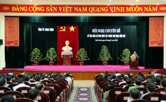 Hội nghị chuy&ecirc;n đề về t&igrave;nh h&igrave;nh an ninh quốc gia trong giai đoạn hiện nay