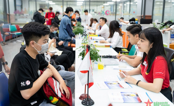 C&aacute;c trường đại học ph&iacute;a Nam c&ocirc;ng bố điểm s&agrave;n nhận hồ sơ x&eacute;t tuyển từ kết quả thi tốt nghiệp THPT