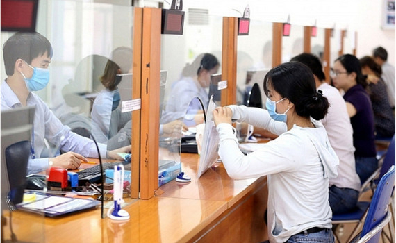 Đề xuất hỗ trợ th&ecirc;m 414.000 lao động từ Quỹ bảo hiểm thất nghiệp