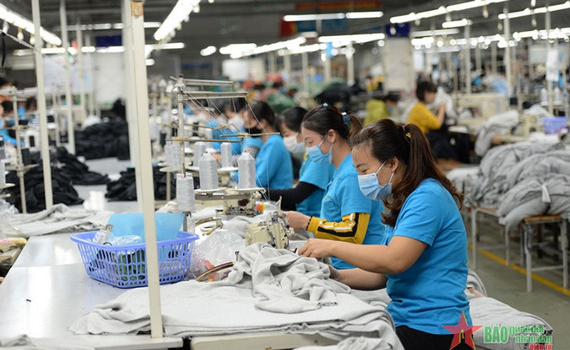 Kinh tế khởi sắc nhưng c&ograve;n nhiều th&aacute;ch thức