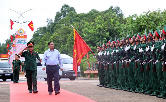 Thủ tướng Ch&iacute;nh phủ Phạm Minh Ch&iacute;nh thăm, l&agrave;m việc tại Đắk Lắk