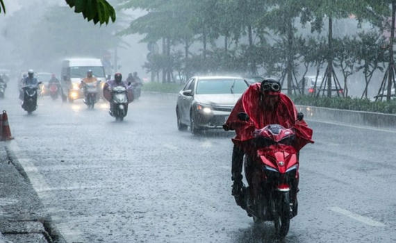 Thời tiết h&ocirc;m nay (15-7): Miền Bắc trời m&aacute;t, c&oacute; mưa d&ocirc;ng
