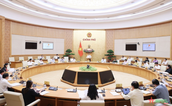 Thủ tướng Phạm Minh Ch&iacute;nh chủ tr&igrave; phi&ecirc;n họp Ch&iacute;nh phủ chuy&ecirc;n đề x&acirc;y dựng ph&aacute;p luật th&aacute;ng 7
