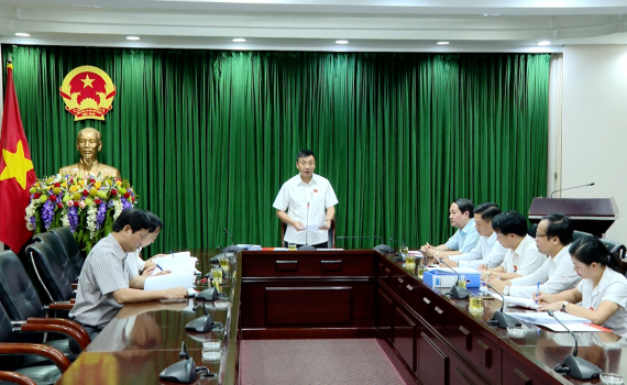 Kỳ họp thứ Mười lăm, HĐND tỉnh kh&oacute;a XV: Đại biểu HĐND tỉnh thảo luận tại tổ