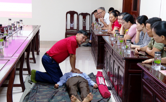 Tập huấn kỹ năng sơ cấp cứu - cứu đuối nước