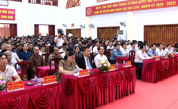 Nho Quan tổ chức Lễ ph&aacute;t động ủng hộ x&acirc;y dựng Quỹ "Đền ơn đ&aacute;p nghĩa v&agrave; an sinh x&atilde; hội"