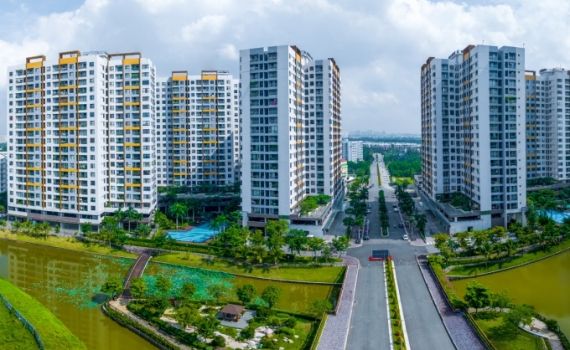 Quốc hội th&agrave;nh lập hai đo&agrave;n gi&aacute;m s&aacute;t chuy&ecirc;n đề về thị trường bất động sản, nh&agrave; ở x&atilde; hội