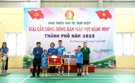 Tam Điệp tổ chức Giải cầu l&ocirc;ng, b&oacute;ng b&agrave;n ''C&acirc;y vợt măng non" năm 2023