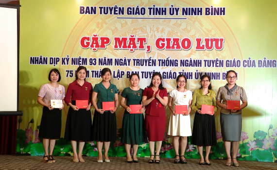 Gặp mặt kỷ niệm 93 năm Ng&agrave;y truyền thống ng&agrave;nh Tuy&ecirc;n gi&aacute;o của Đảng