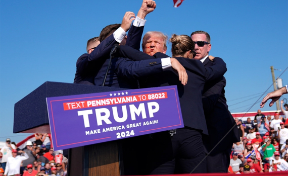 Nổ s&uacute;ng tại cuộc vận động tranh cử của cựu Tổng thống Donald Trump 