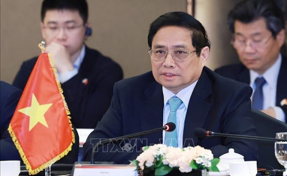 Thủ tướng phủ Phạm Minh Ch&iacute;nh tọa đ&agrave;m với c&aacute;c doanh nghiệp lớn của H&agrave;n Quốc