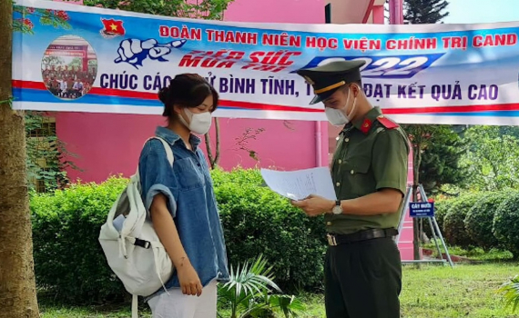 X&eacute;t tuyển v&agrave;o trường c&ocirc;ng an, qu&acirc;n đội cần lưu &yacute; g&igrave; khi đăng k&yacute; nguyện vọng?