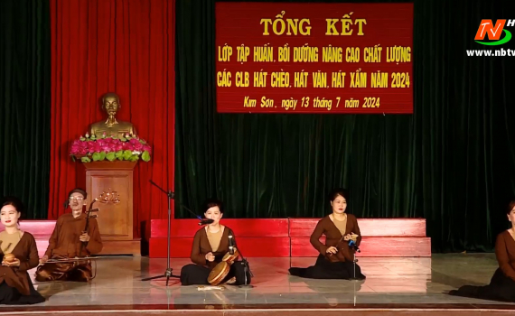 Kim Sơn tổng kết lớp tập huấn, bồi dưỡng n&acirc;ng cao chất lượng c&aacute;c CLB h&aacute;t ch&egrave;o, h&aacute;t văn, h&aacute;t xẩm năm 2024