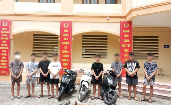 C&ocirc;ng an th&agrave;nh phố Ninh B&igrave;nh triệu tập 8 đối tượng g&acirc;y rối trật tự c&ocirc;ng cộng tr&ecirc;n địa b&agrave;n