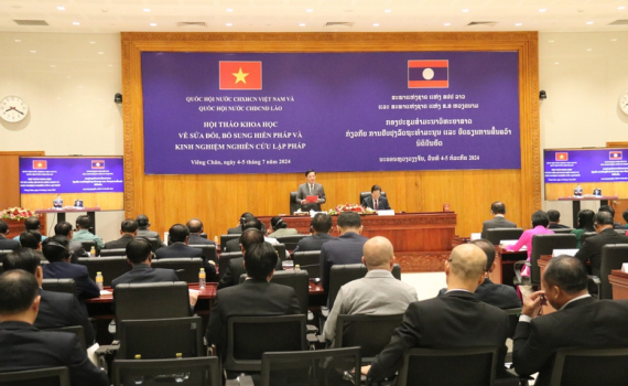 Quốc hội Việt Nam v&agrave; Quốc hội L&agrave;o tổ chức Tọa đ&agrave;m khoa học về sửa đổi, bổ sung Hiến ph&aacute;p