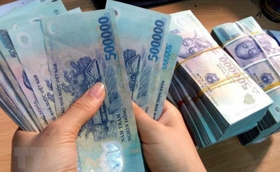 Quy định mức lương cơ sở v&agrave; chế độ tiền thưởng của c&aacute;n bộ, c&ocirc;ng chức, vi&ecirc;n chức v&agrave; lực lượng vũ trang từ ng&agrave;y 1-7-2024