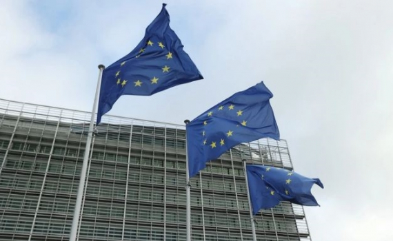 EU nhất tr&iacute; giải ng&acirc;n khoản hỗ trợ thường xuy&ecirc;n đầu ti&ecirc;n cho Ukraine