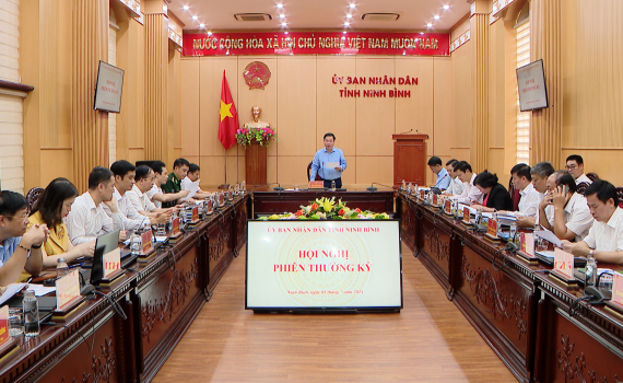 Hội nghị phi&ecirc;n thường kỳ UBND tỉnh th&aacute;ng 7