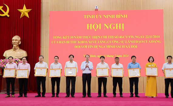 Tổng kết 10 năm thực hiện Chỉ thị số 40 của Ban B&iacute; thư về tăng cường sự l&atilde;nh đạo của Đảng đối với t&iacute;n dụng ch&iacute;nh s&aacute;ch x&atilde; hội