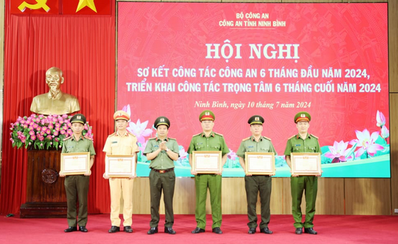 C&ocirc;ng an tỉnh sơ kết c&ocirc;ng t&aacute;c 6 th&aacute;ng đầu năm 2024