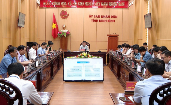 Hội nghị trực tuyến sơ kết 6 th&aacute;ng đầu năm về chuyển đổi số quốc gia v&agrave; Đề &aacute;n 06