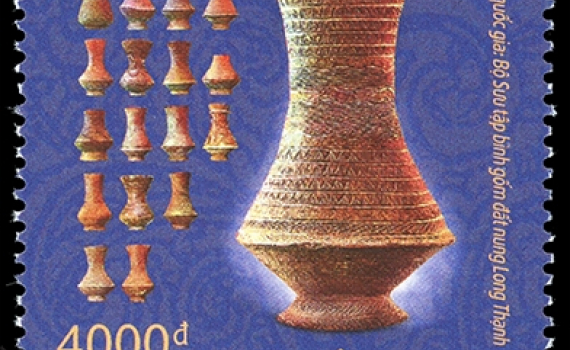 Ph&aacute;t h&agrave;nh bộ tem &ldquo;Bảo vật quốc gia: Đồ gốm&rdquo;
