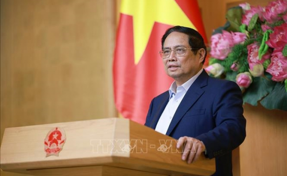 Thủ tướng Phạm Minh Ch&iacute;nh: Phấn đấu từ ng&agrave;y 27-7-2025 kh&ocirc;ng c&ograve;n người c&oacute; c&ocirc;ng n&agrave;o phải ở trong nh&agrave; tạm, nh&agrave; dột n&aacute;t
